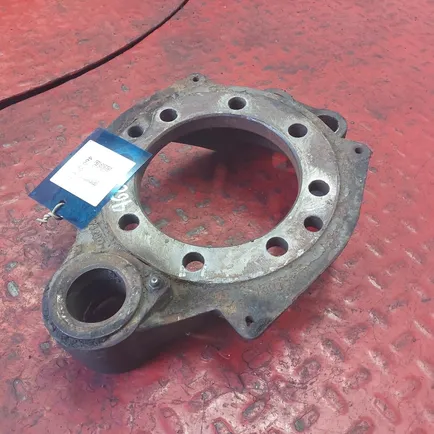 5010098943 RENAULT Щит опорный задний