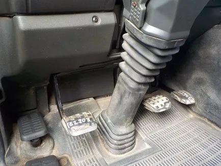 41285055 IVECO Блок педалей, Отсутствует