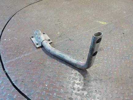 9424901240 MERCEDES Кронштейн глушителя