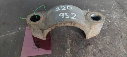 9413250035 MERCEDES Кронштейн стабилизатора