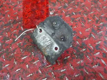 3176432 VOLVO Ответная часть замка капота
