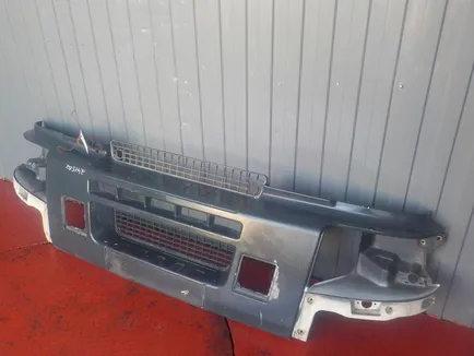 7482648715 RENAULT Бампер передний, Отсутствует