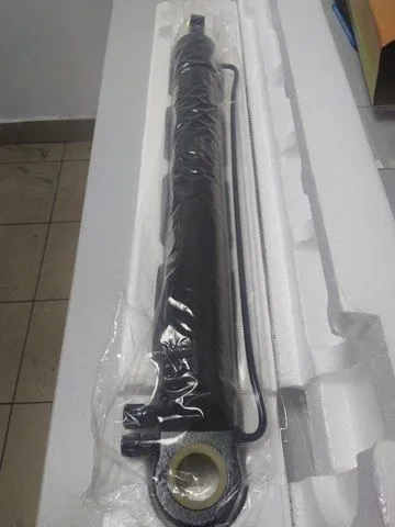974903 EMMERRE Цилиндр подъёма кабины