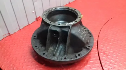 1030140 VOLVO Корпус редуктора