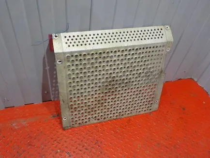 9304923530 MERCEDES Кожух защитный