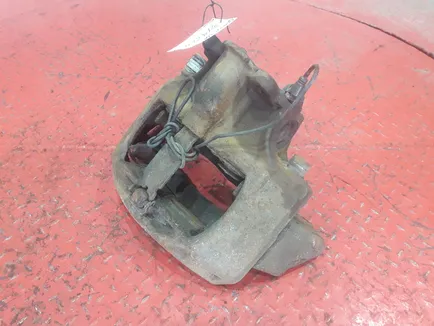 44207683 MERCEDES Суппорт передний правый