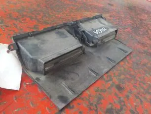 9736800136 MERCEDES Дефлектор воздушный