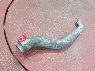 9040981807 MERCEDES Патрубок интеркулера