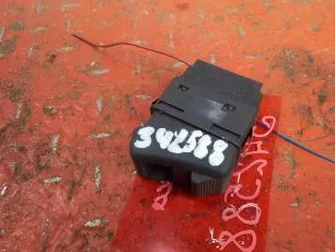 8157751 VOLVO Кнопка