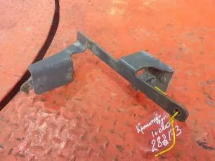 5801557430 IVECO Кронштейн трубок
