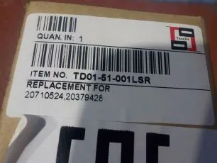 TD0151001LSR TANGDE Стекло фары левой
