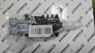 4640070100 WABCO Кран уровня пола