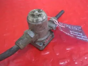 5005630061 RENAULT Клапан ограничения давления