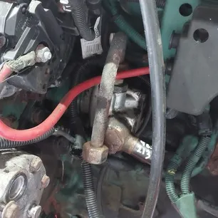 3986328 VOLVO Насос ГУР