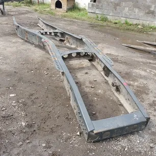 9403101401 MERCEDES Рама