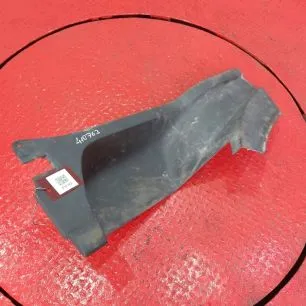 82819482 VOLVO Накладка корпуса подножки