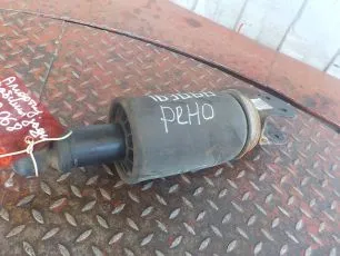 5010615879 RENAULT Амортизатор кабины задний