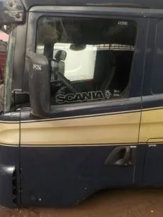 1476534 SCANIA Дверь левая