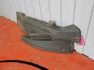 9736842318 MERCEDES Накладка порога