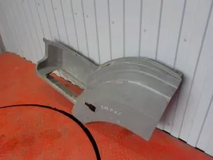 9446661301 MERCEDES Корпус подножки верхний левый