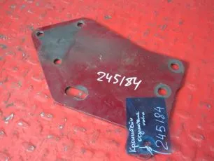 20529639 VOLVO Кронштейн осушителя