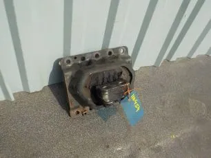 7420499469 RENAULT Подушка двигателя