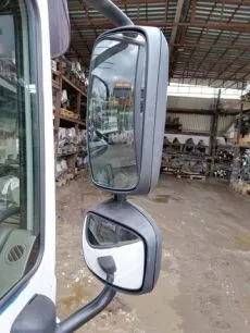 1817860 DAF Зеркало
