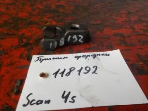1402041 SCANIA Прижим форсунки