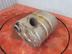 20920600 VOLVO Глушитель основной