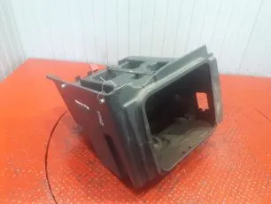 81669126198 MAN Бардачок