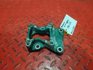 21965630 VOLVO Кронштейн термомуфты