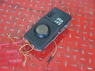 1328841 DAF Плафон салонный
