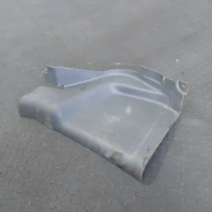 20372213 VOLVO Кожух рулевой колонки