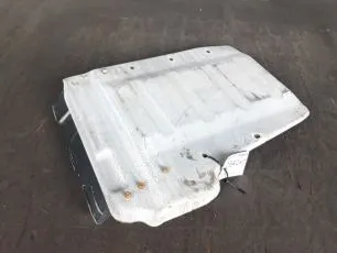 22223839 VOLVO Защита глушителя