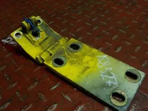 1345383 DAF Петля двери нижняя левая