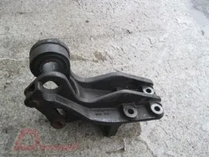 9408914920 MERCEDES Кронштейн торсиона правый