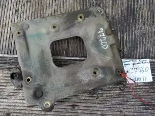 21280444 VOLVO Кронштейн блока управления двигателем