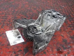20709848 VOLVO Насос масляный