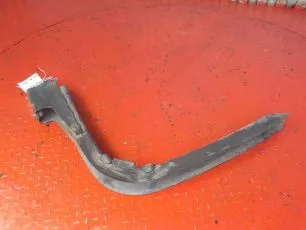 9304700442 MERCEDES Кронштейн топливного бака