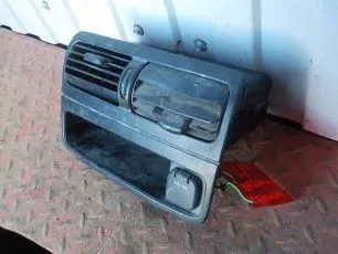 9438300354 MERCEDES Дефлектор воздушный