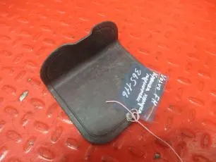 20529765 VOLVO Крышка корпуса подножки