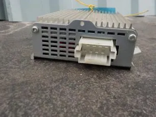 5010589393 RENAULT Преобразователь напряжения