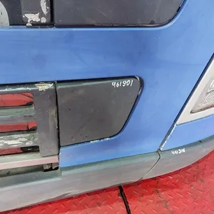 20529707 VOLVO Заглушка решетки левая