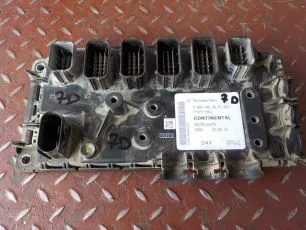 4462461 MERCEDES Блок управления Frontmodul
