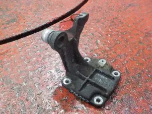 5411300940 MERCEDES Кронштейн компрессора