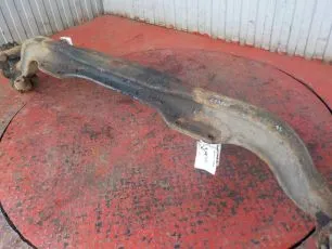 1593226 VOLVO Балка передняя