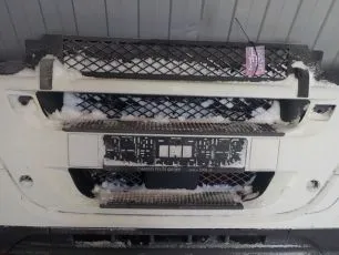 504194669 IVECO Подножка бампера