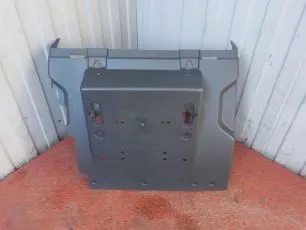 M3140937 MARSHALL Крыло заднее / передняя часть