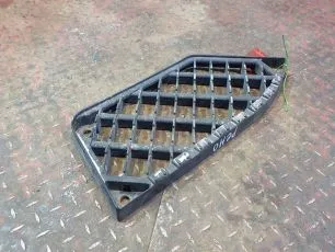 5010544027 RENAULT Ступень подножки