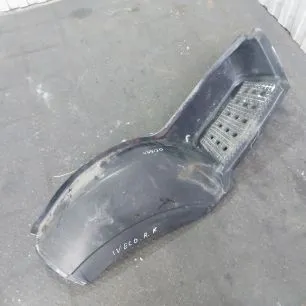504211275 IVECO Корпус подножки верхний правый